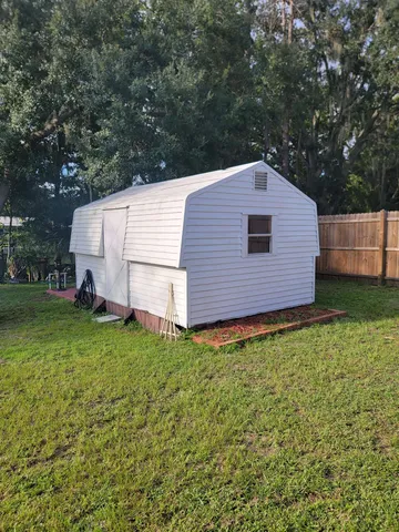 $295,000 | 163 Buchanan Circle, Satsuma, FL 32189