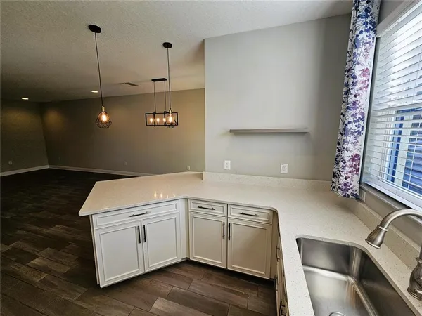 $2,300 | 30219 Southwell Lane, Wesley Chapel, FL 33543