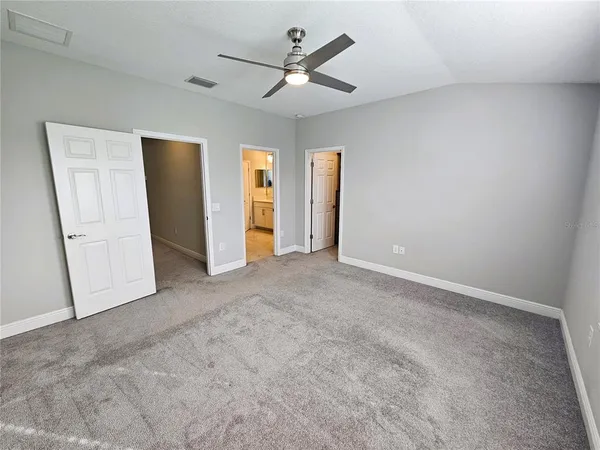 $2,300 | 30219 Southwell Lane, Wesley Chapel, FL 33543