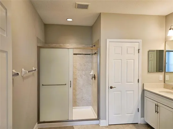 $2,300 | 30219 Southwell Lane, Wesley Chapel, FL 33543