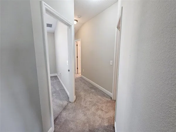 $2,300 | 30219 Southwell Lane, Wesley Chapel, FL 33543