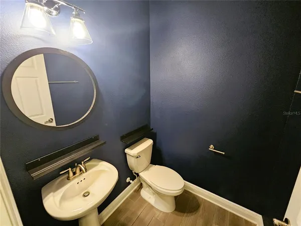 $2,300 | 30219 Southwell Lane, Wesley Chapel, FL 33543