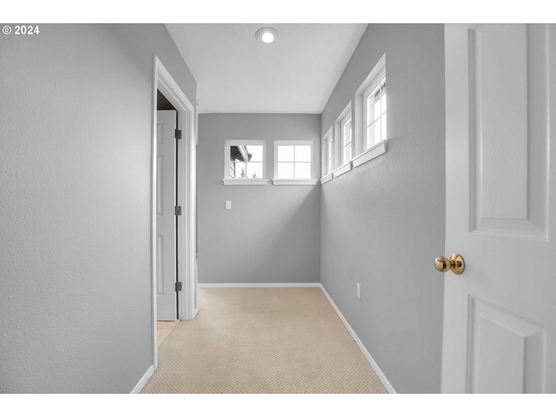 9835 Northwest Silver Ridge Loop Portland, OR 97229 - Photo 31 of 48 Gallery Image 31