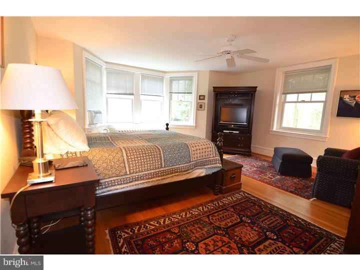 638 Moreno Road Narberth, PA 19072 - Photo 14 of 22 Bedroom - Main