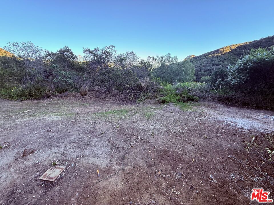 23629 Zuniga Road Topanga, CA 90290 - Photo 20 of 21
