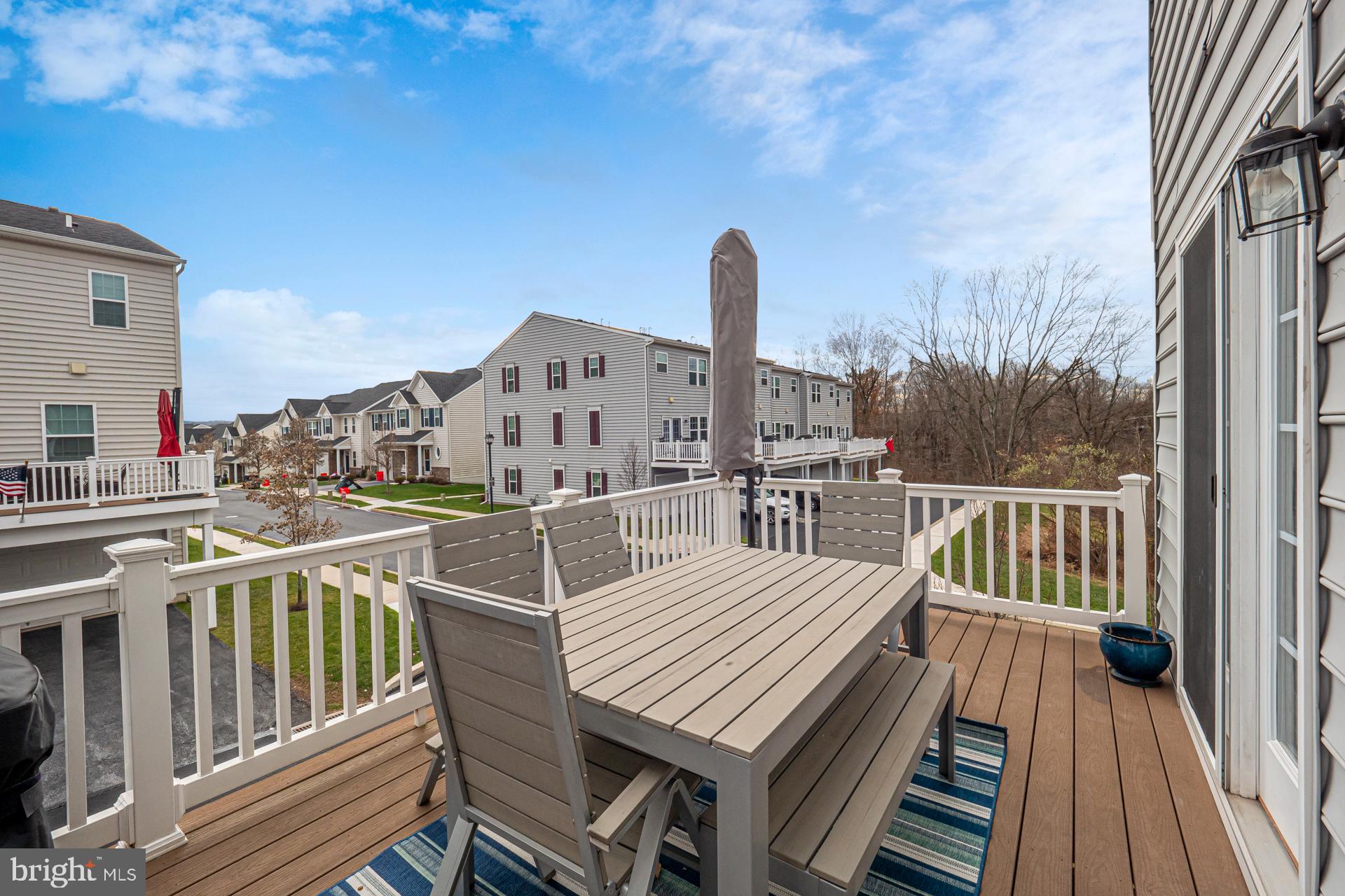 232 Ashburn Road Phoenixville, PA 19460 - Photo 29 of 33 Maintenance free deck