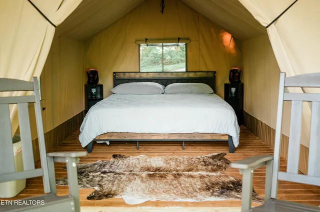 $6,750,000 | 8413 McCubbins Lane, Knoxville, TN 37924