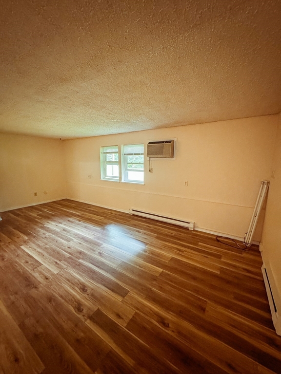 80 Damon Road, Unit 109 Northampton, MA 01060 - Photo 4 of 16 Gallery Image 4