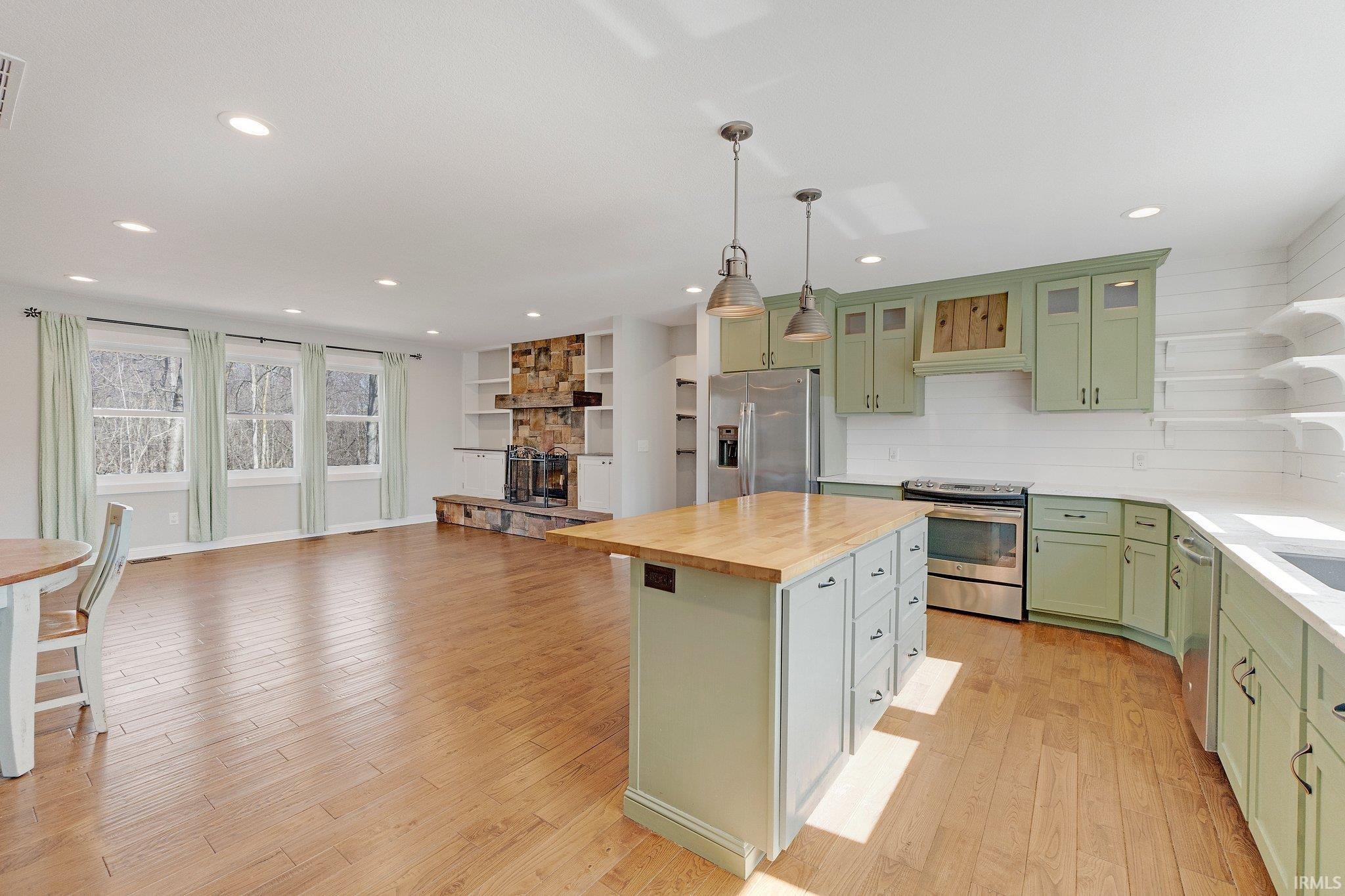 8125 Rothman Road Fort Wayne, IN 46835 - Photo 11 of 36