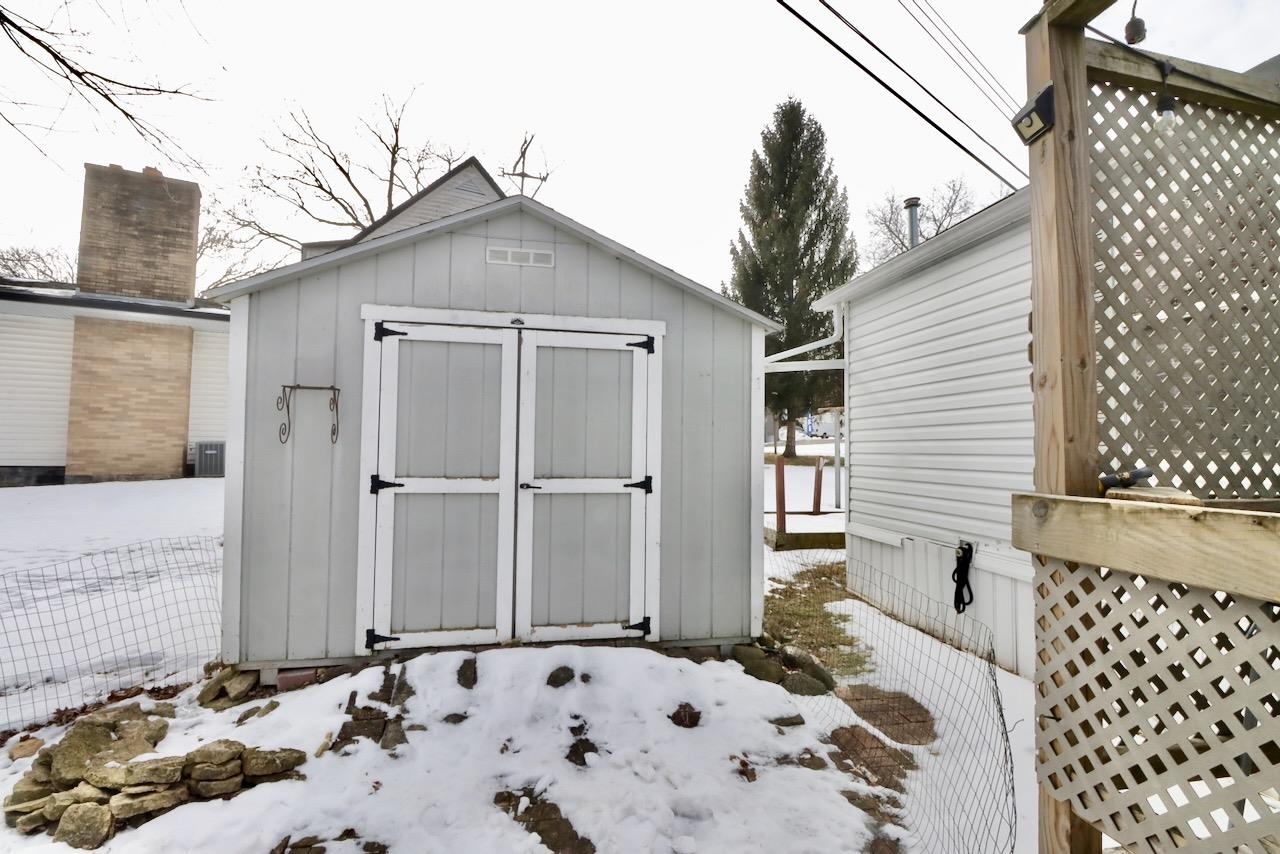 666 South Bluff Road, Unit 402 South Beloit, IL 61080 - Photo 2 of 17
