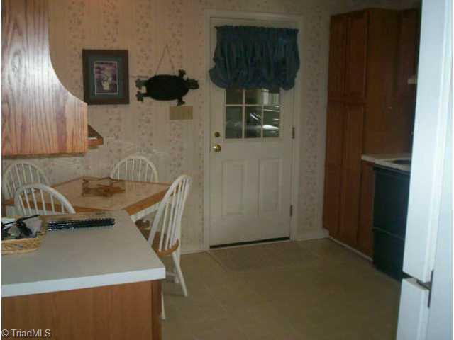 7705 Knollcrest Drive Oak Ridge, NC 27310 - Photo 3 of 8 Other.