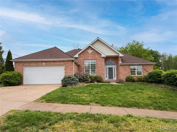 $495,000 | 16802 Enderbush Lane, Eureka, MO 63025