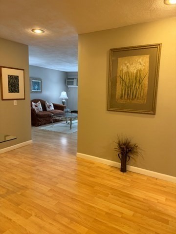 15 Davis Road, Unit B14 Acton, MA 01720 - Photo 4 of 15 Gallery Image 4