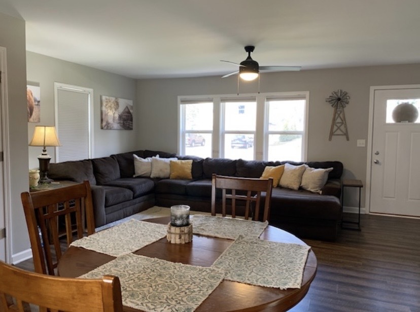 914 Ave B Rochelle, IL 61068 - Photo 2 of 24 Gallery Image 2