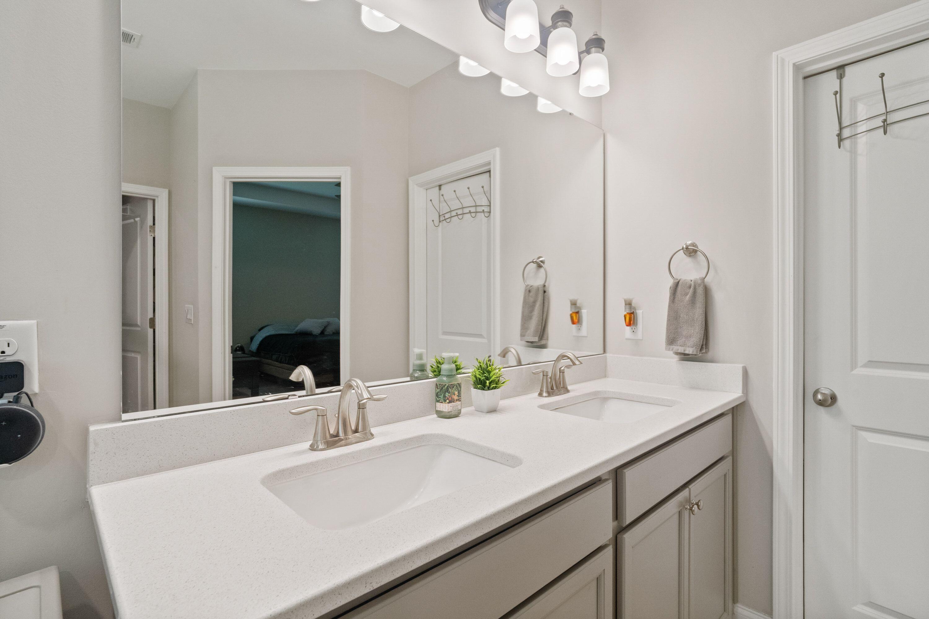689 West Butternut Road Summerville, SC 29483 - Photo 28 of 47 .