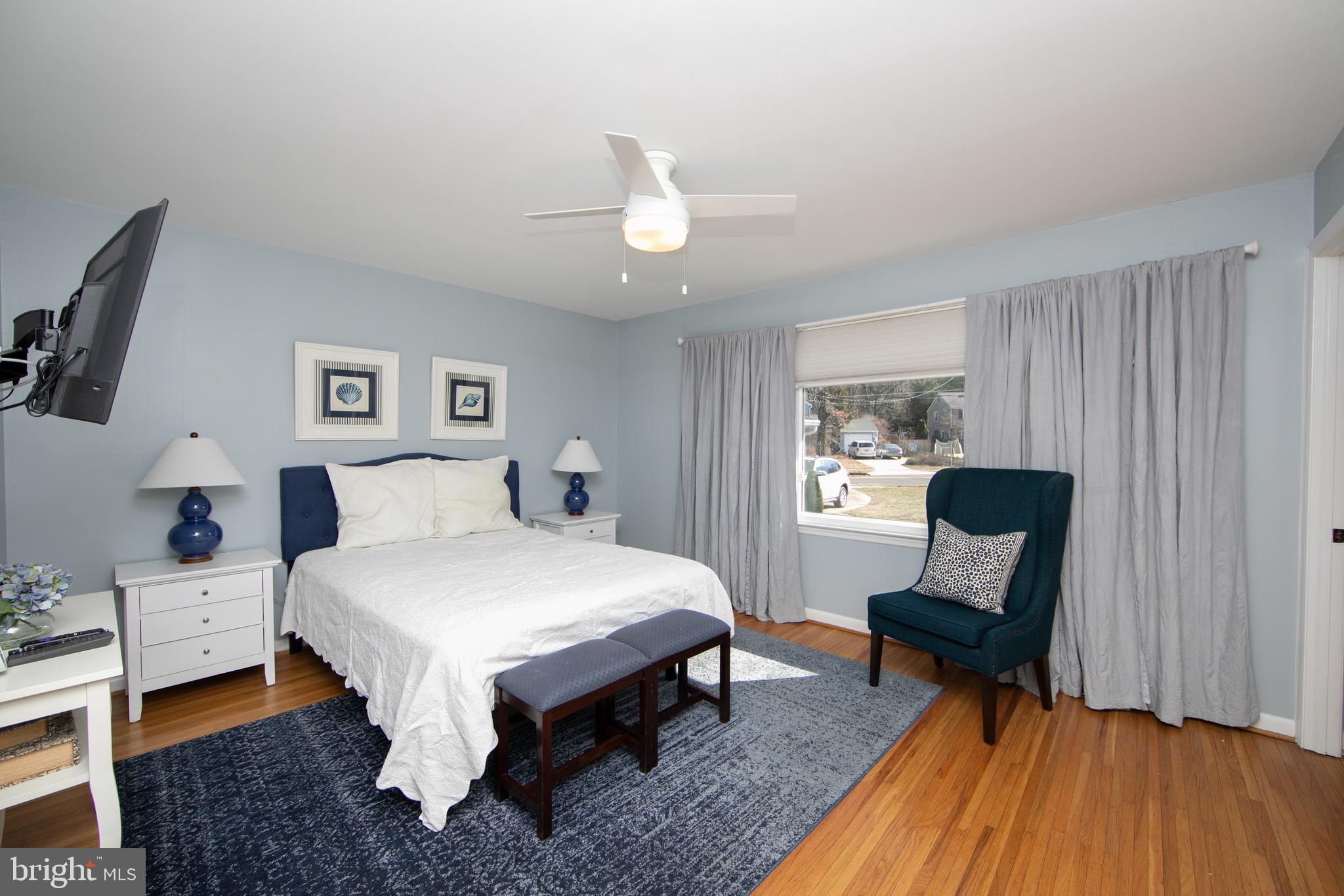 526 Covered Bridge Road Cherry Hill, NJ 08034 - Photo 14 of 40 Primary Bedroom