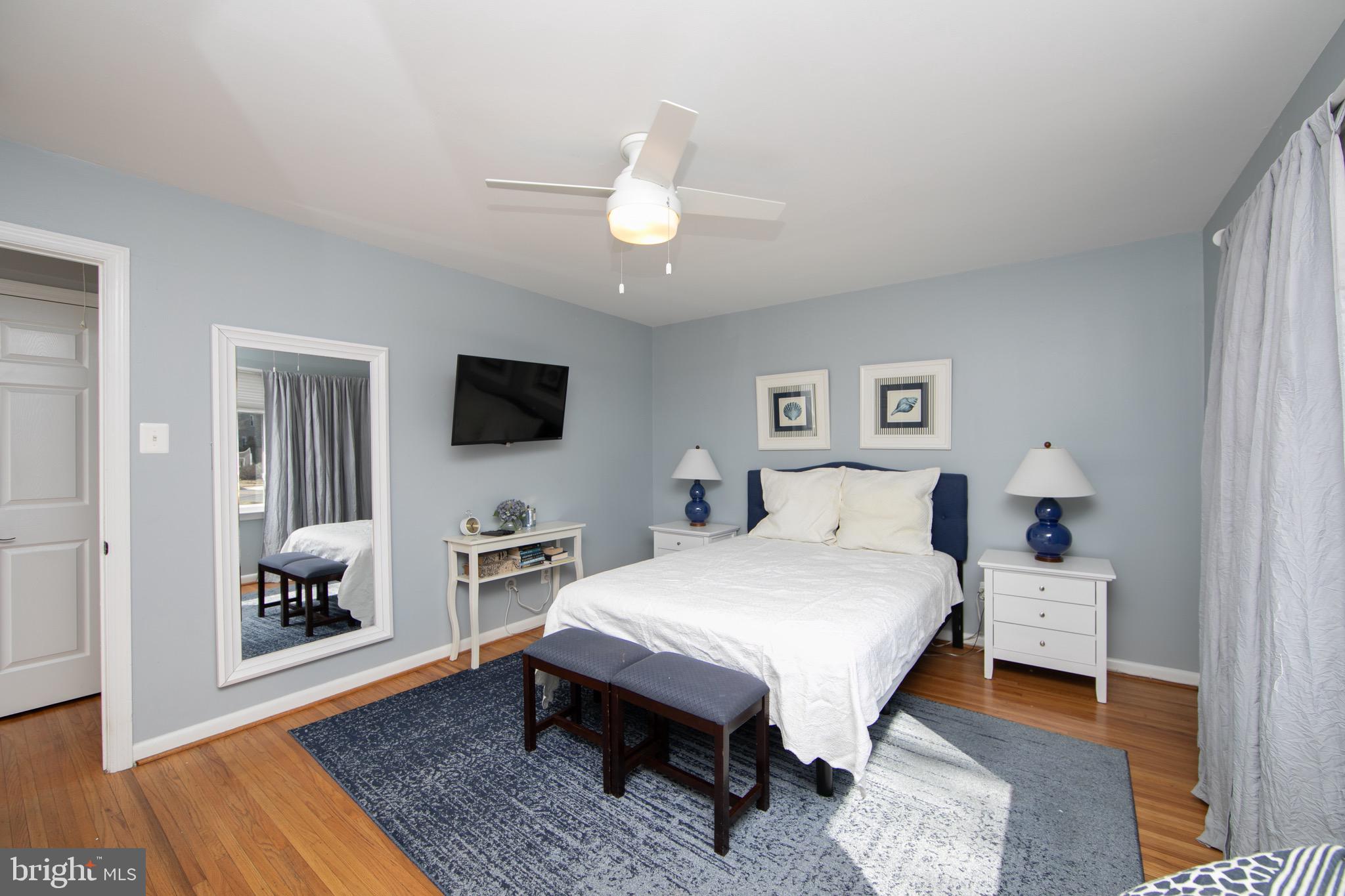 526 Covered Bridge Road Cherry Hill, NJ 08034 - Photo 15 of 40 Primary Bedroom