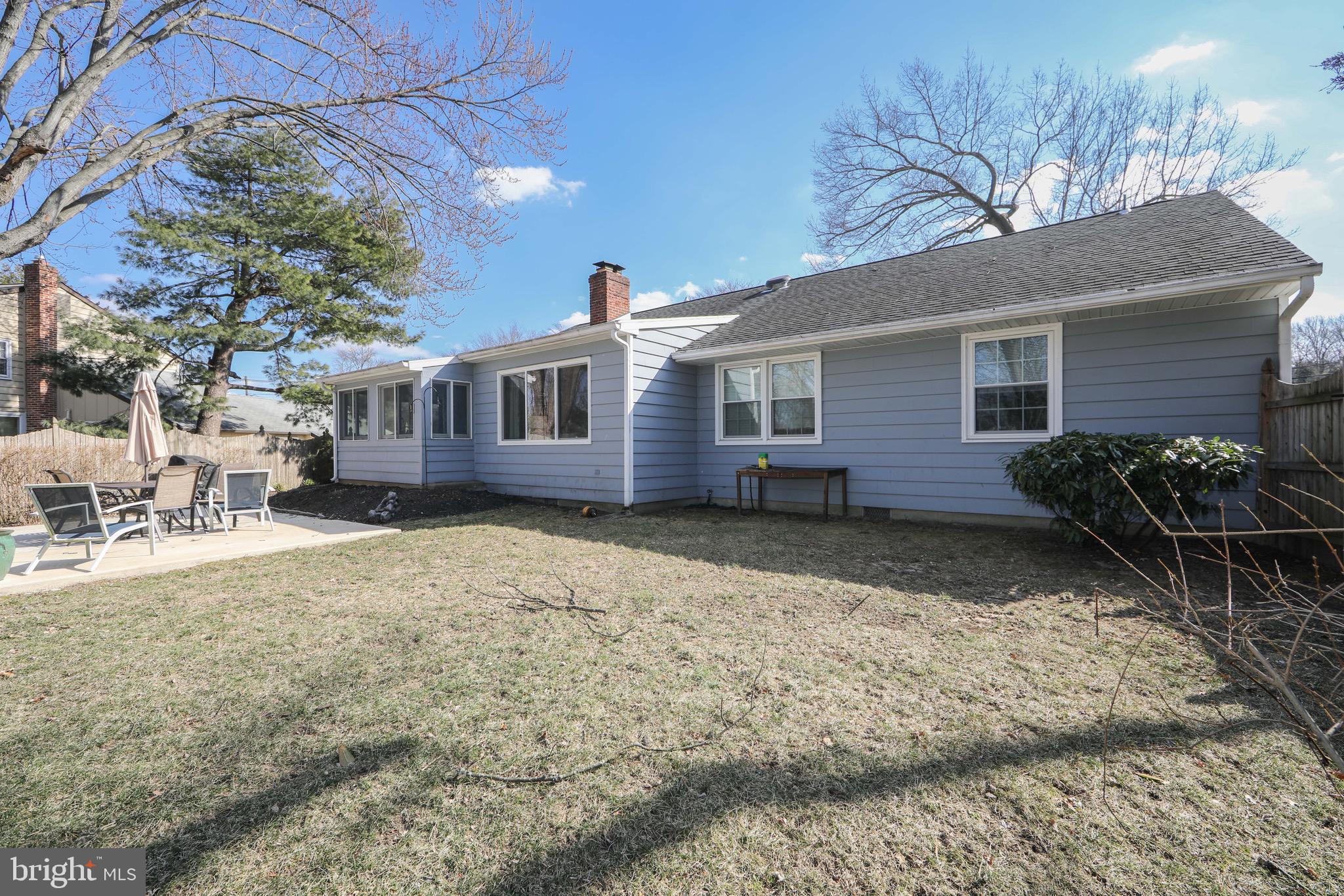 526 Covered Bridge Road Cherry Hill, NJ 08034 - Photo 33 of 40 Exterior Rear