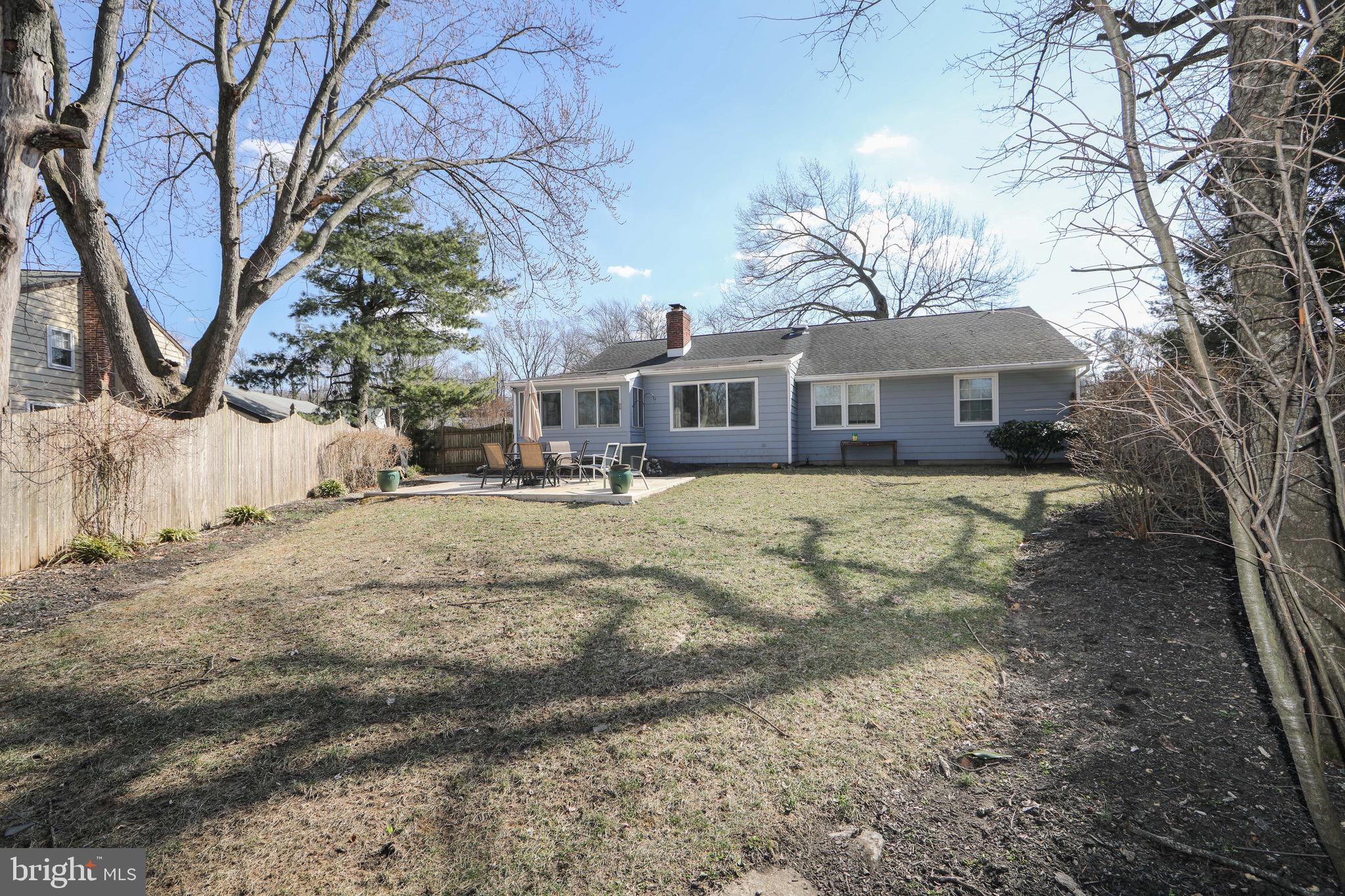 526 Covered Bridge Road Cherry Hill, NJ 08034 - Photo 34 of 40 Exterior Rear