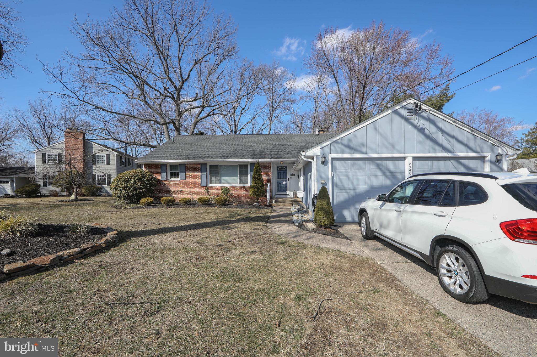 526 Covered Bridge Road Cherry Hill, NJ 08034 - Photo 38 of 40 Exterior Front