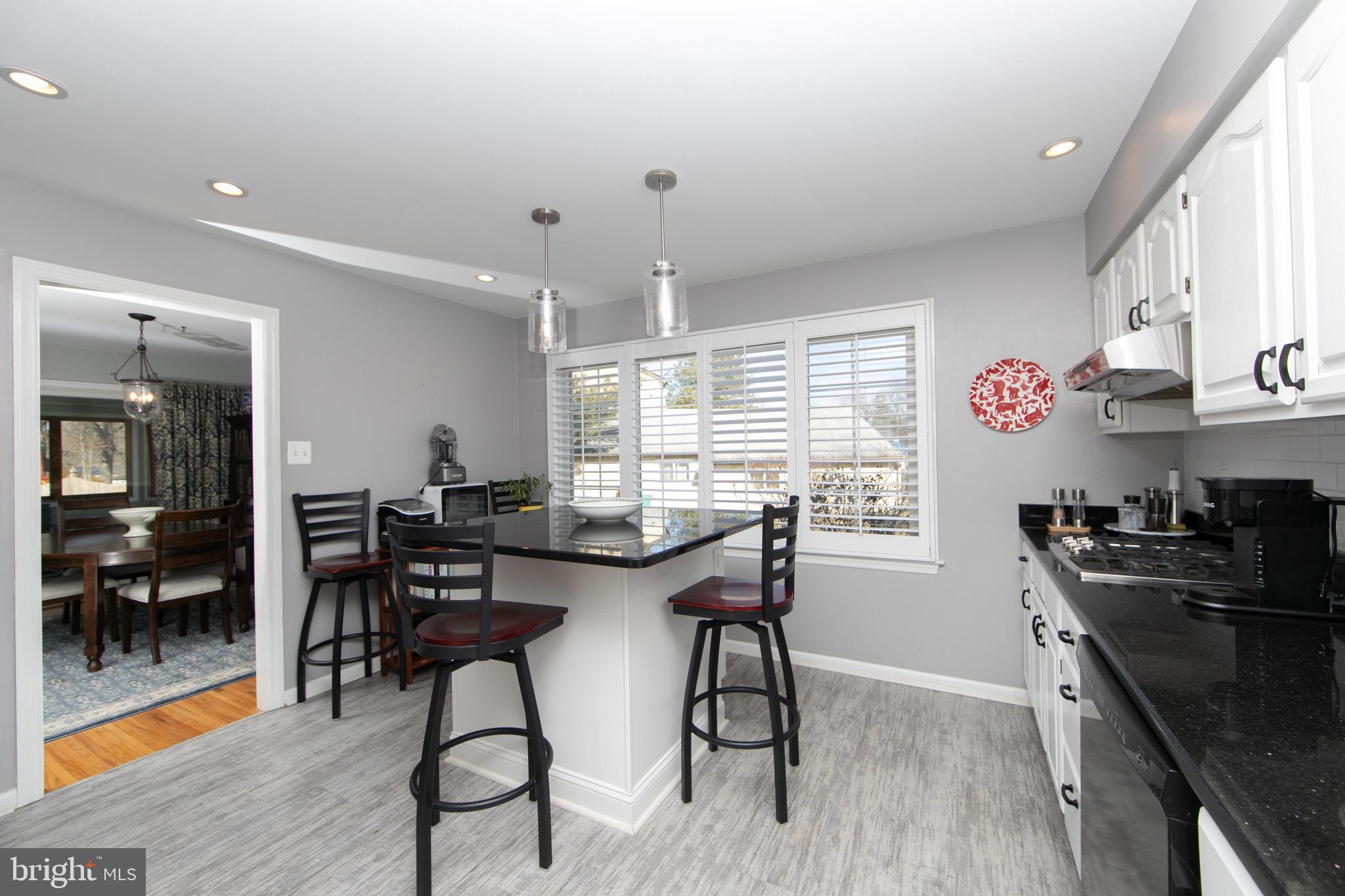 526 Covered Bridge Road Cherry Hill, NJ 08034 - Photo 10 of 40 Kitchen