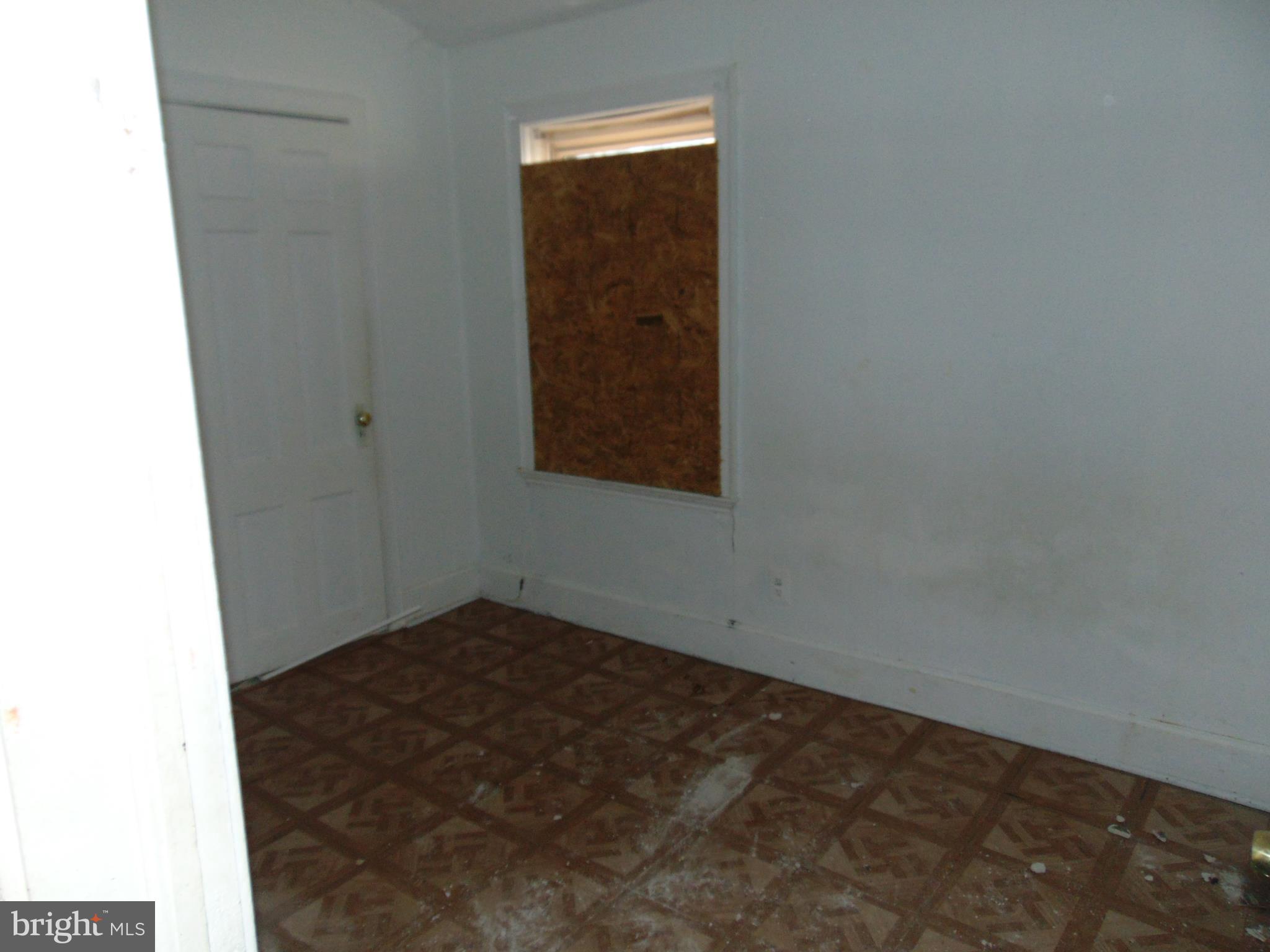1675 Alabama Road Camden, NJ 08104 - Photo 11 of 14
