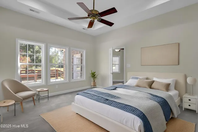 $579,000 | 203 Golf Terrace Court, Hampstead, NC 28443