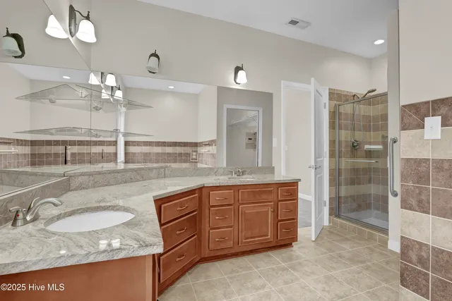 $579,000 | 203 Golf Terrace Court, Hampstead, NC 28443