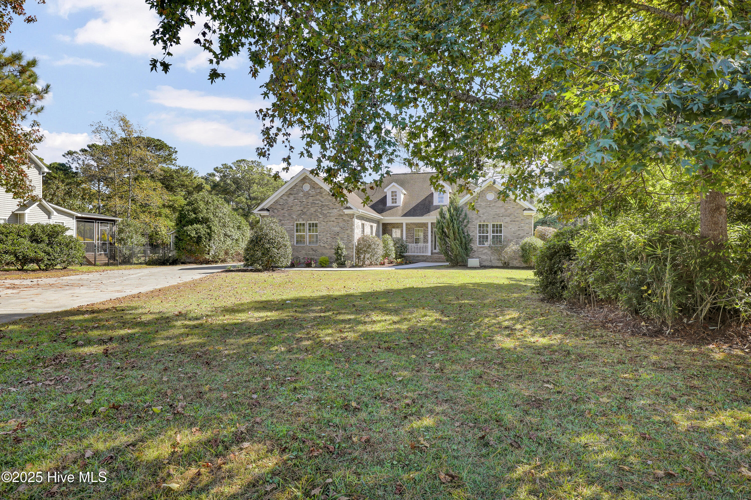203 Golf Terrace Court Hampstead, NC 28443 - Photo 2 of 31 002_6g8a7296_985