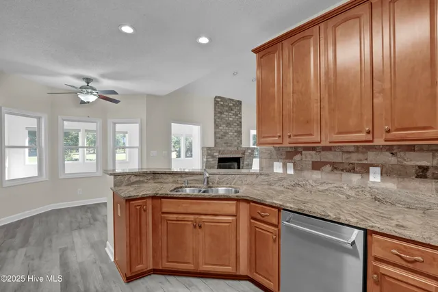 $579,000 | 203 Golf Terrace Court, Hampstead, NC 28443