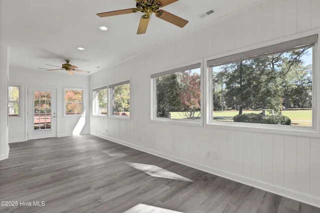 $579,000 | 203 Golf Terrace Court, Hampstead, NC 28443