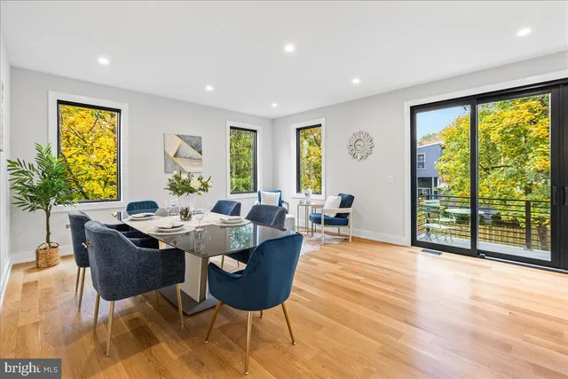 $8,000 | 71 Maple Street, Princeton, NJ 08542