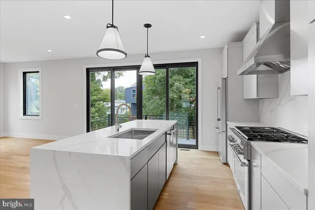 $8,000 | 71 Maple Street, Princeton, NJ 08542