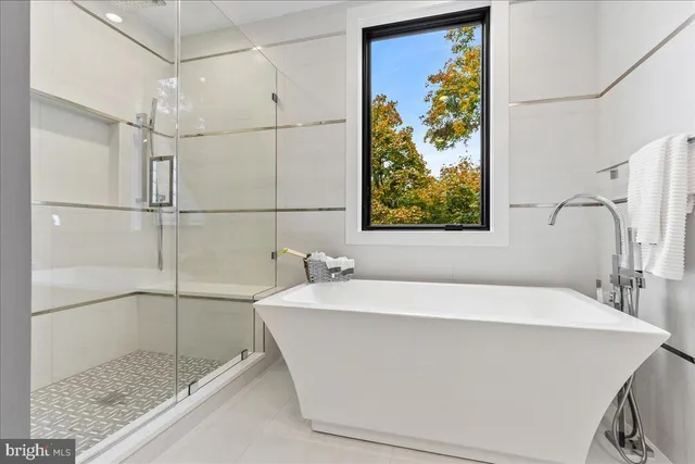 $8,000 | 71 Maple Street, Princeton, NJ 08542