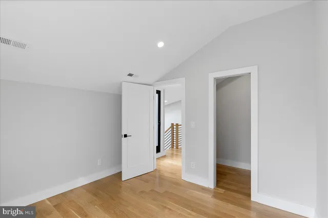 $8,000 | 71 Maple Street, Princeton, NJ 08542