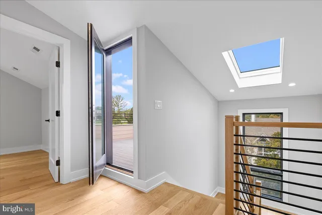 $8,000 | 71 Maple Street, Princeton, NJ 08542