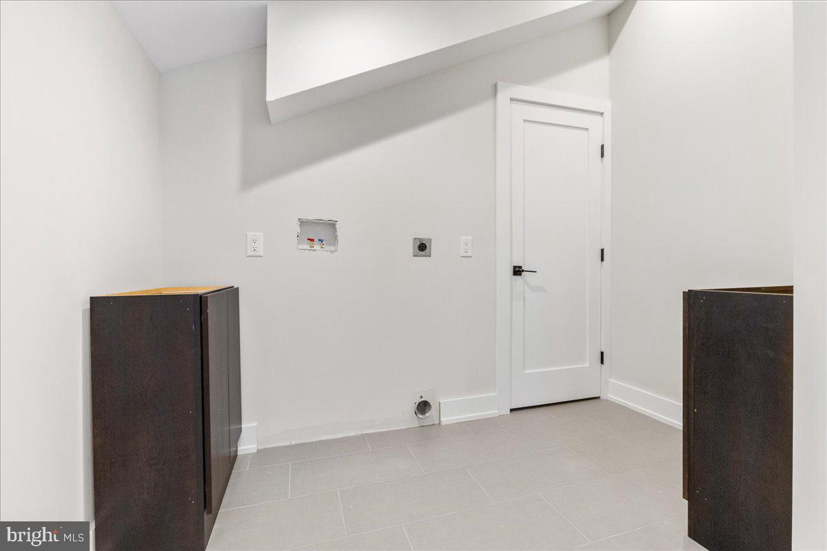 71 Maple Street Princeton, NJ 08542 - Photo 45 of 68 an empty room