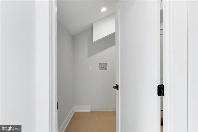 $8,000 | 71 Maple Street, Princeton, NJ 08542