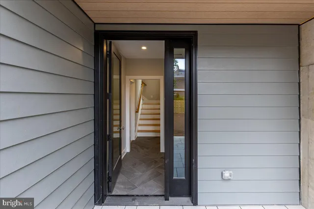 $8,000 | 71 Maple Street, Princeton, NJ 08542