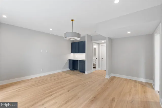 $8,000 | 71 Maple Street, Princeton, NJ 08542