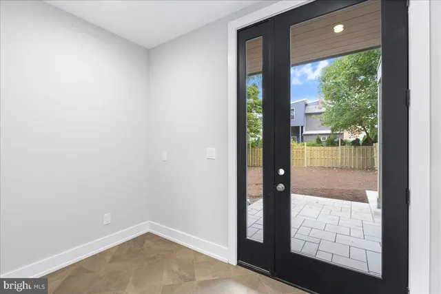 $8,000 | 71 Maple Street, Princeton, NJ 08542