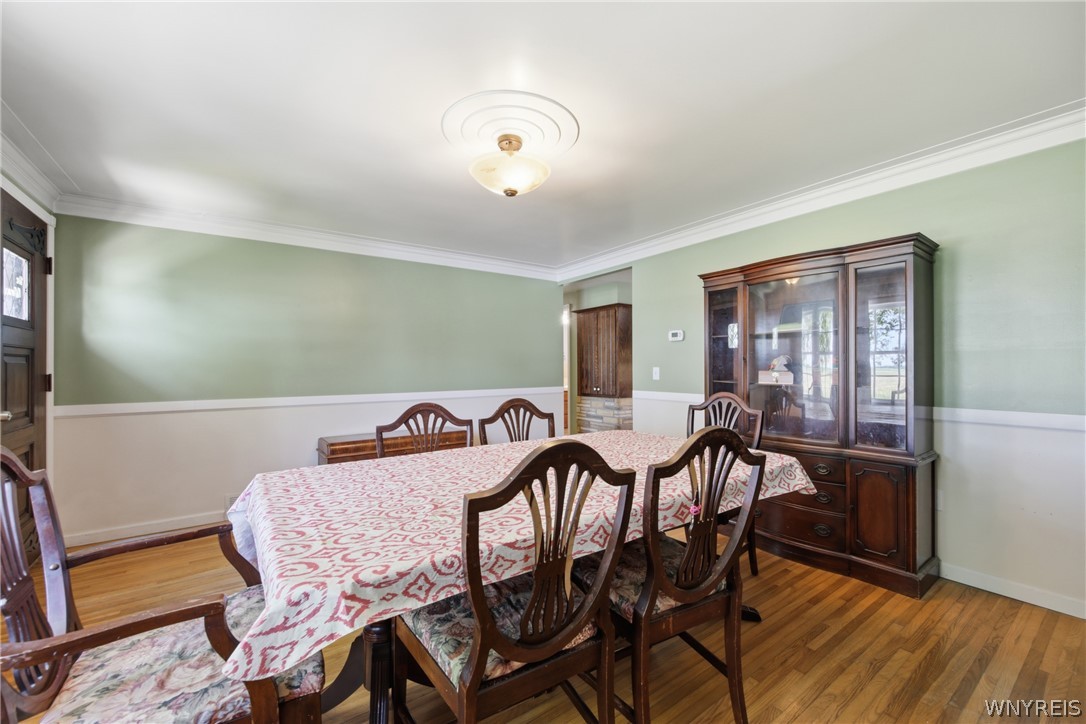 1635 Brant North Collins Road Brant, NY 14111 - Photo 7 of 36 Dining room