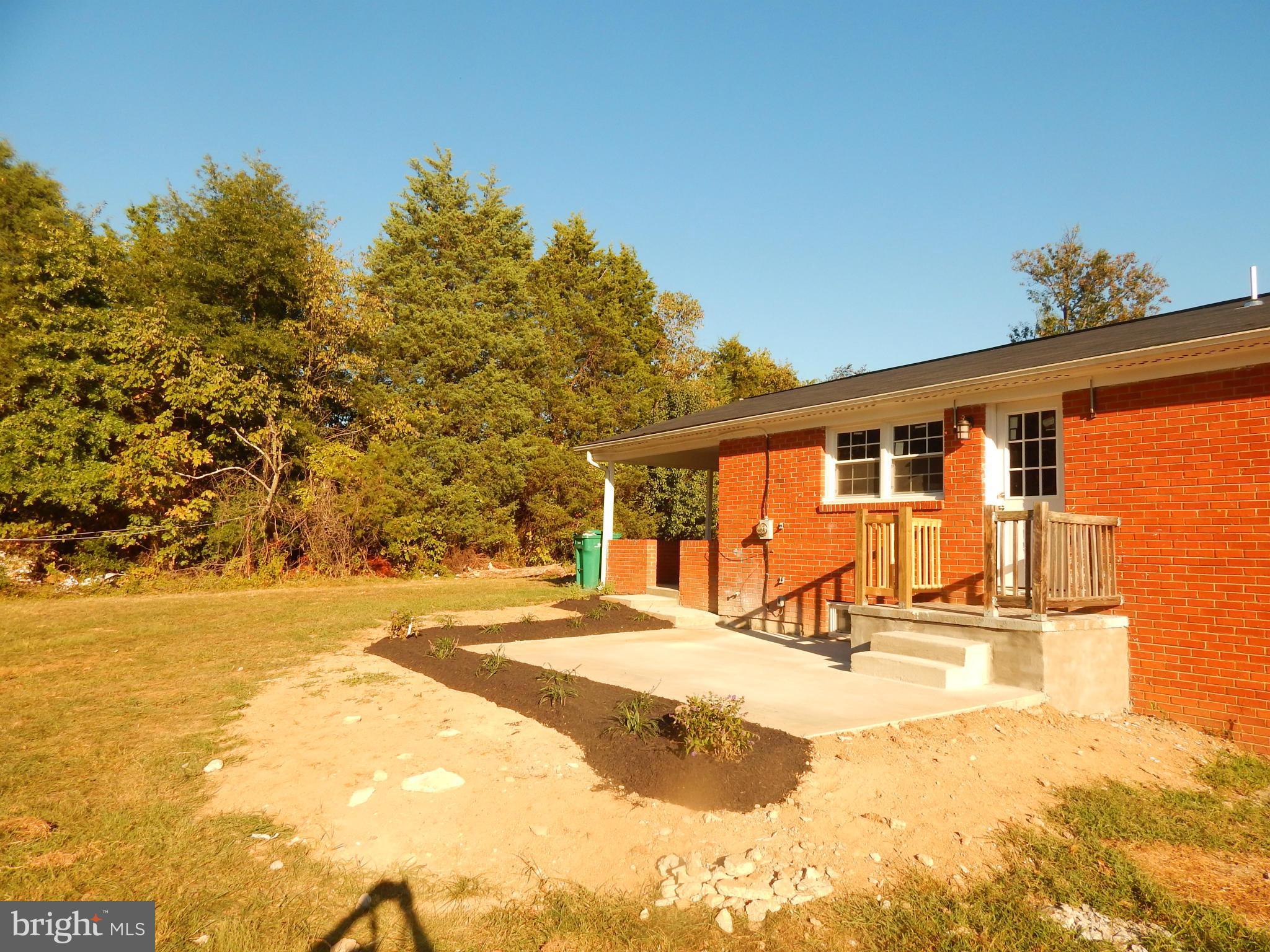 8120 Bethlehem Road Manassas, VA 20109 - Photo 3 of 26 Exterior (Rear)