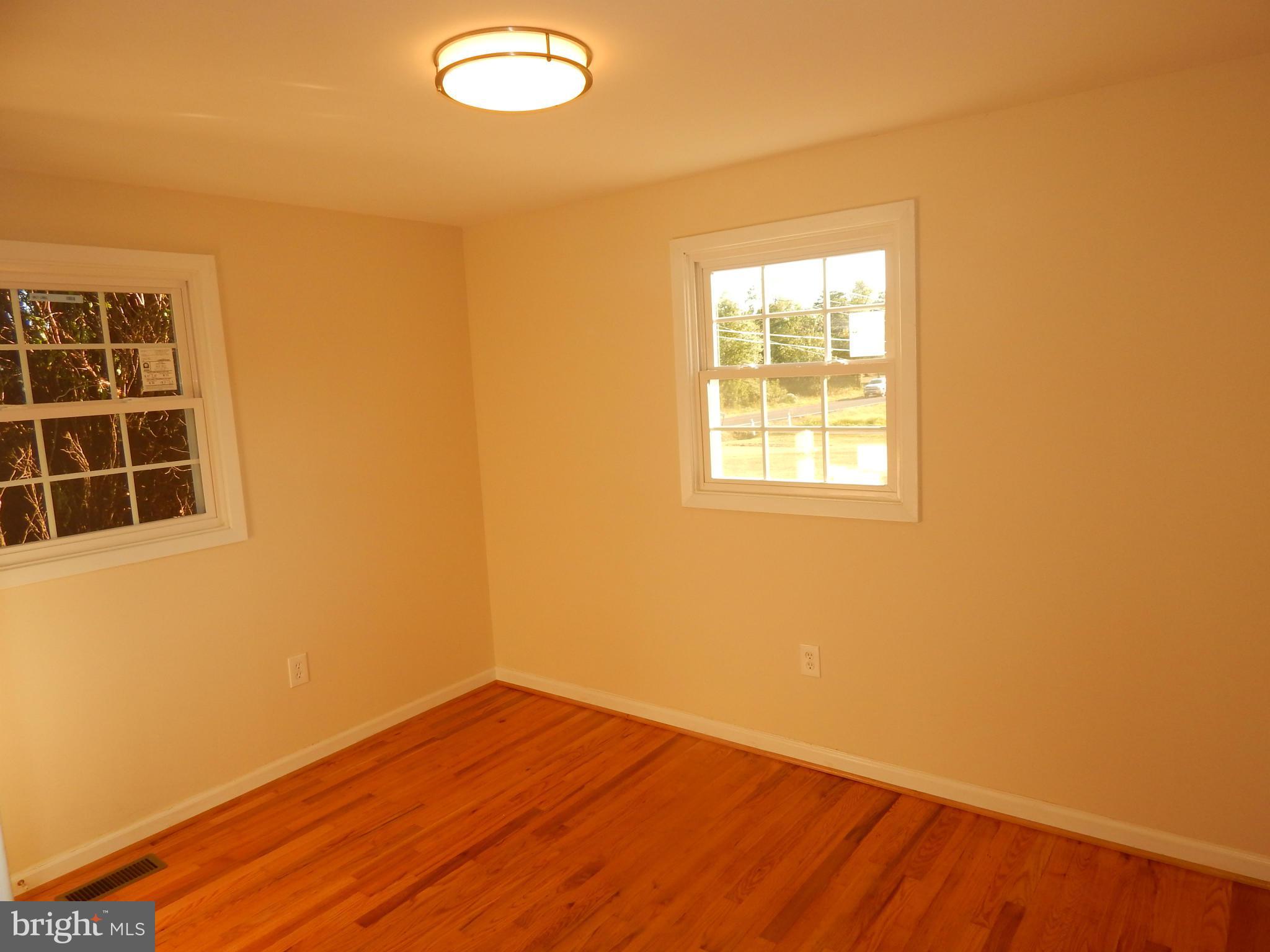 8120 Bethlehem Road Manassas, VA 20109 - Photo 21 of 26 Bedroom