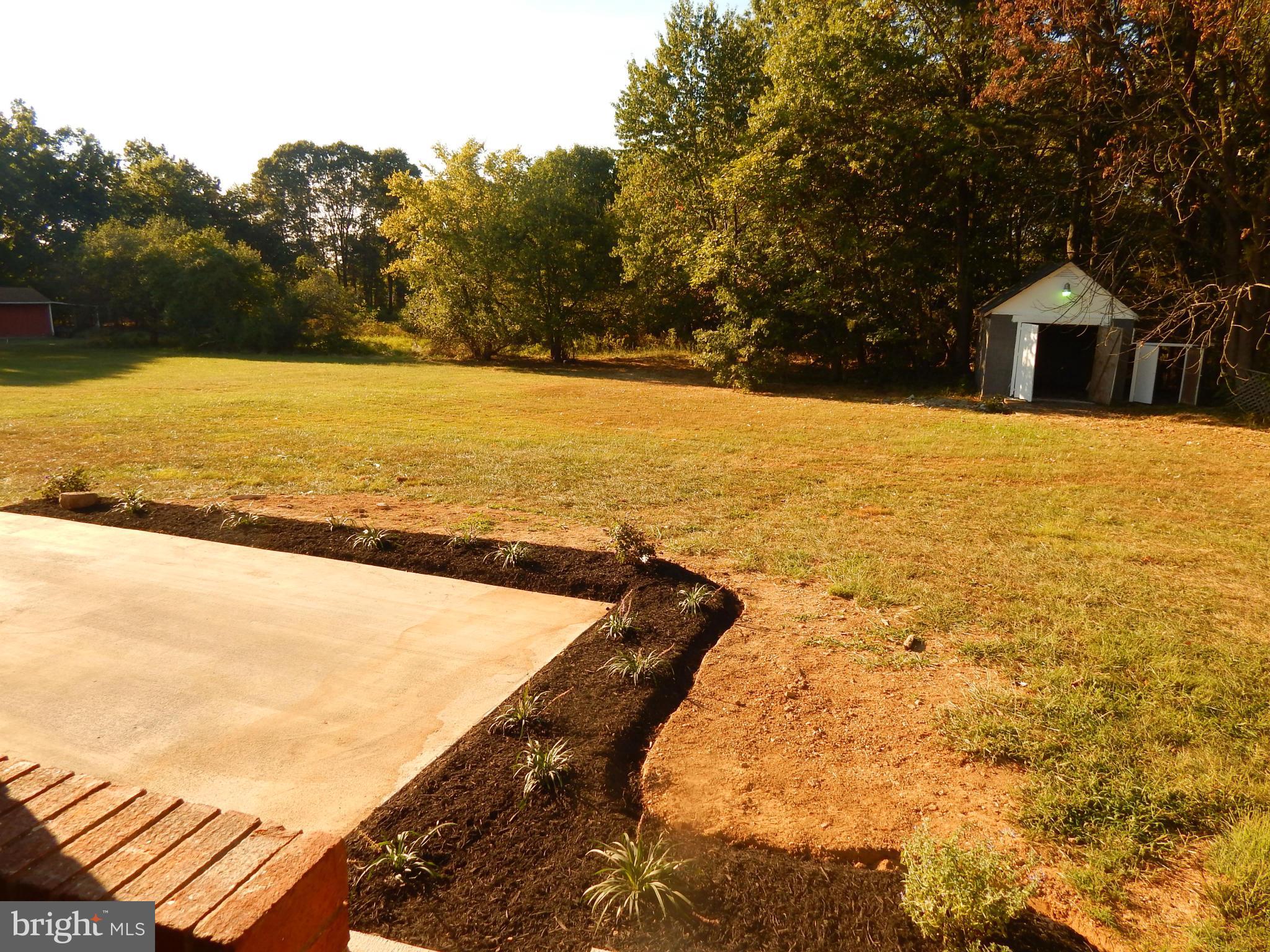 8120 Bethlehem Road Manassas, VA 20109 - Photo 6 of 26 Exterior (Rear)