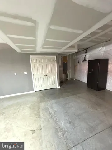 $2,400 | 1414 Benton Way, Mechanicsburg, PA 17055