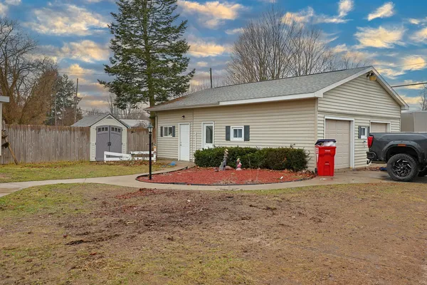 $199,900 | 167 South Division Street, Hesperia, MI 49421