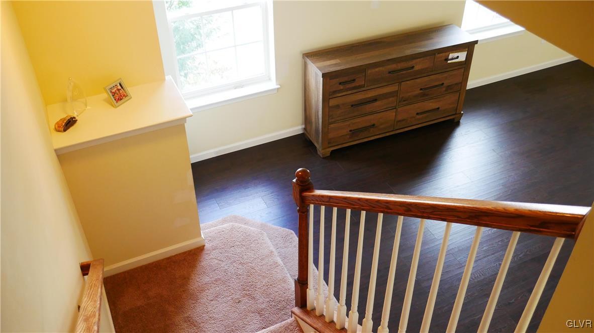 2266 Rising Hill Road Whitehall, PA 18052 - Photo 9 of 24 Gallery Image 9