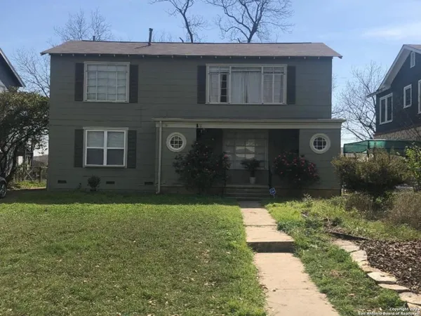 $1,300 | 420 Bryn Mawr Drive, San Antonio, TX 78209