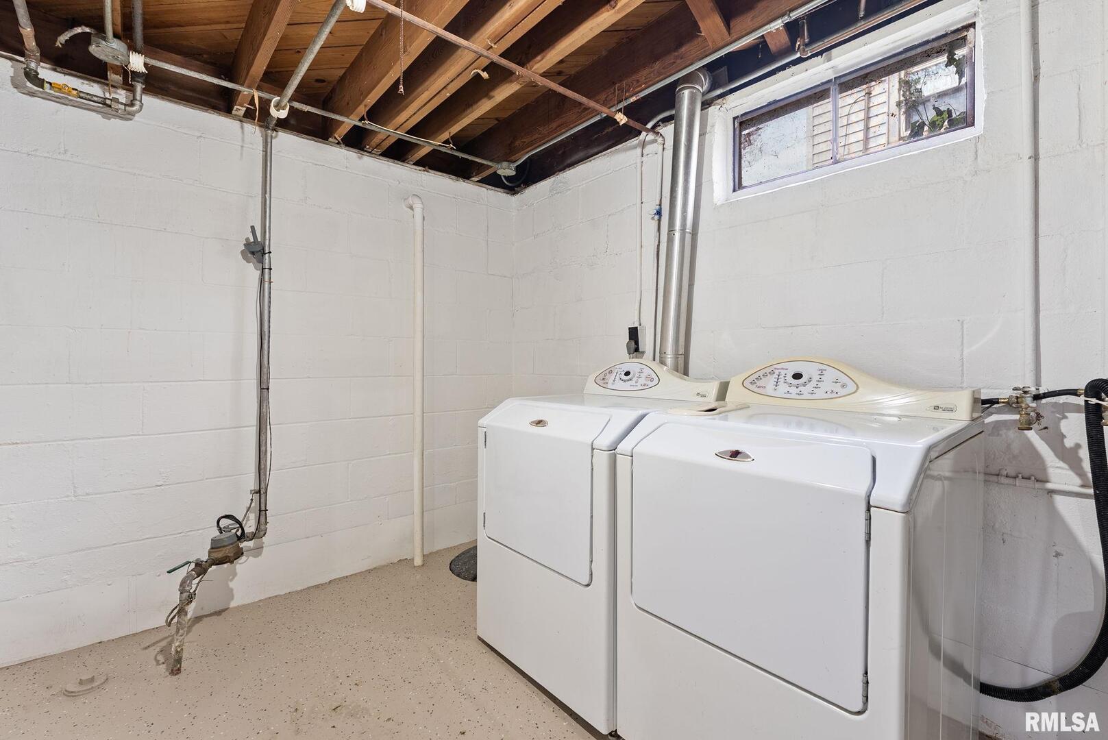 511 Waverly Road Davenport, IA 52804 - Photo 19 of 24 Gallery Image 19